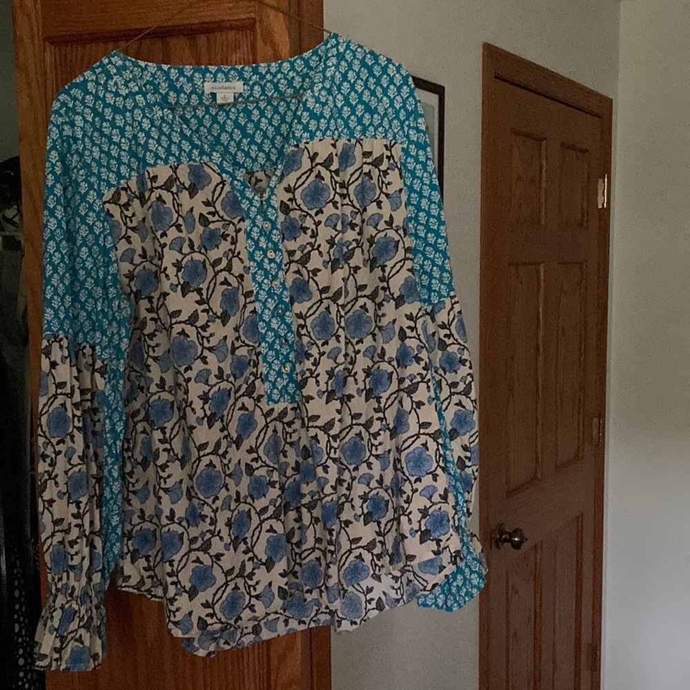 Cotton long sleeve mixed pattern floral Sundance brand top